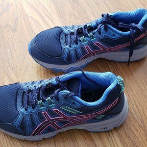 Asics Women's Venture trail running shoes